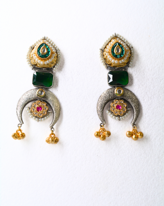 Chandrama Chandbalis