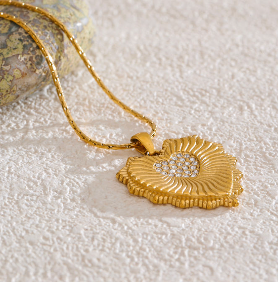 Zircon Heart Neckchain