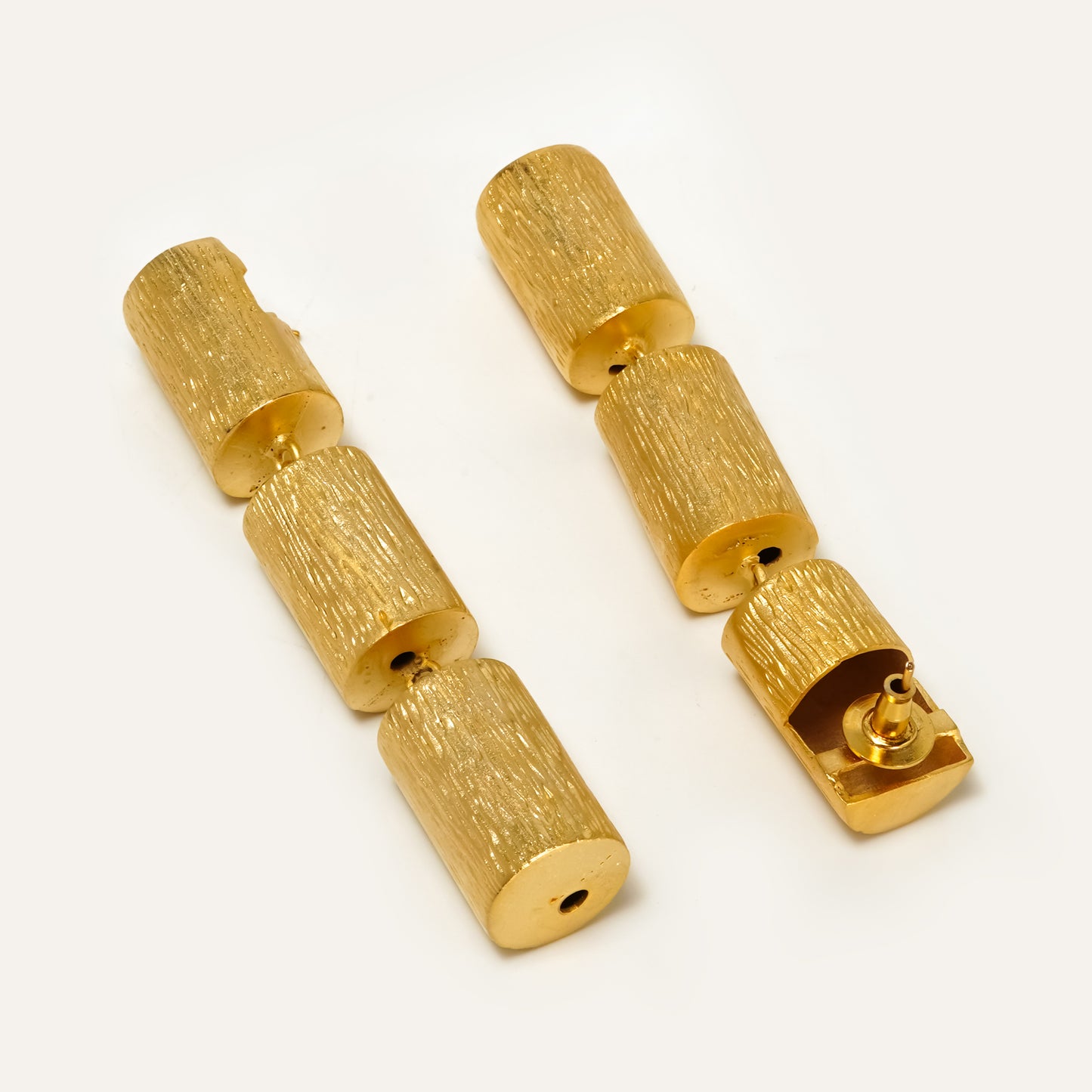 Stacked Cylinder Dangles