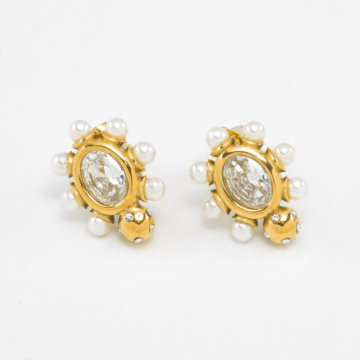 Gold Plated Vintage Halo Studs