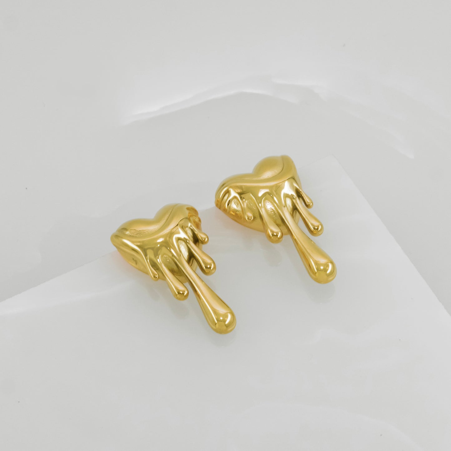 Drippy heart earrings