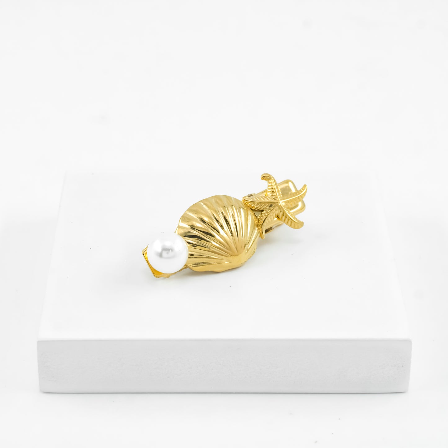 Seashore hair clip