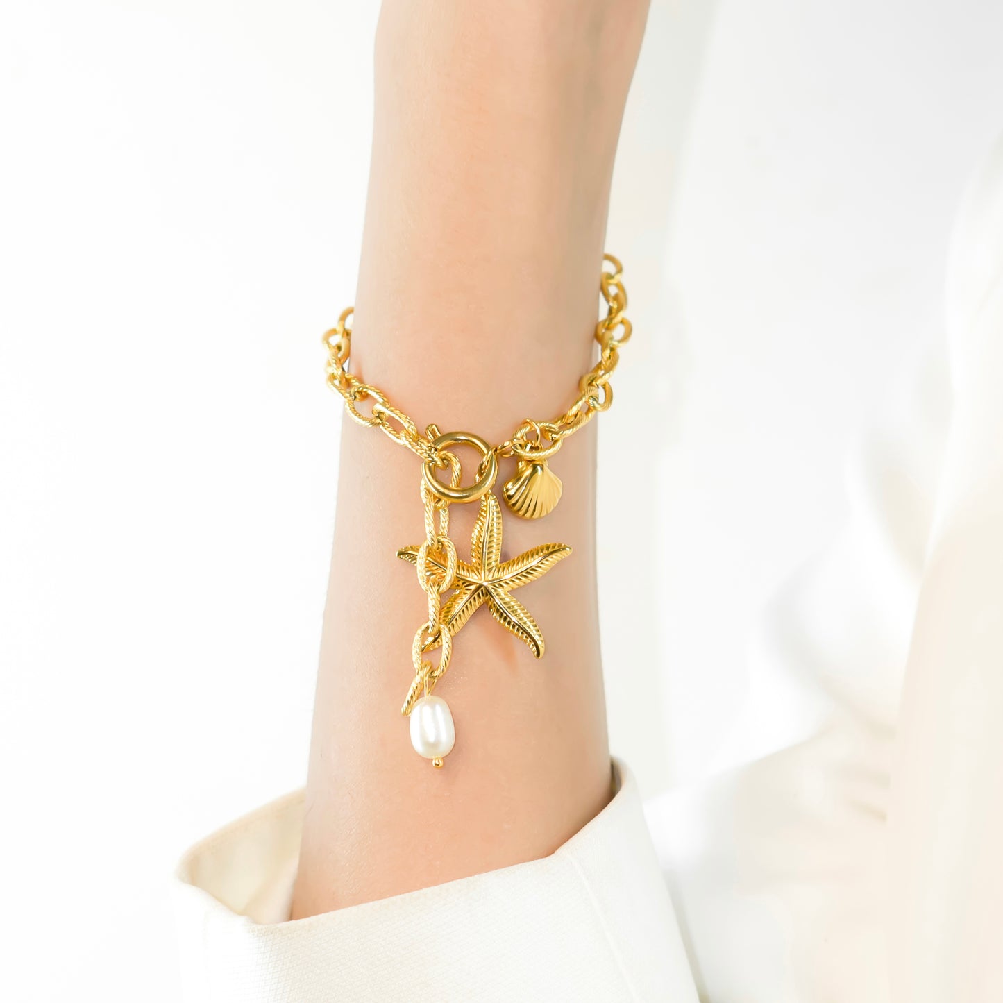 Gold Plated Starfish Charm Bracelet