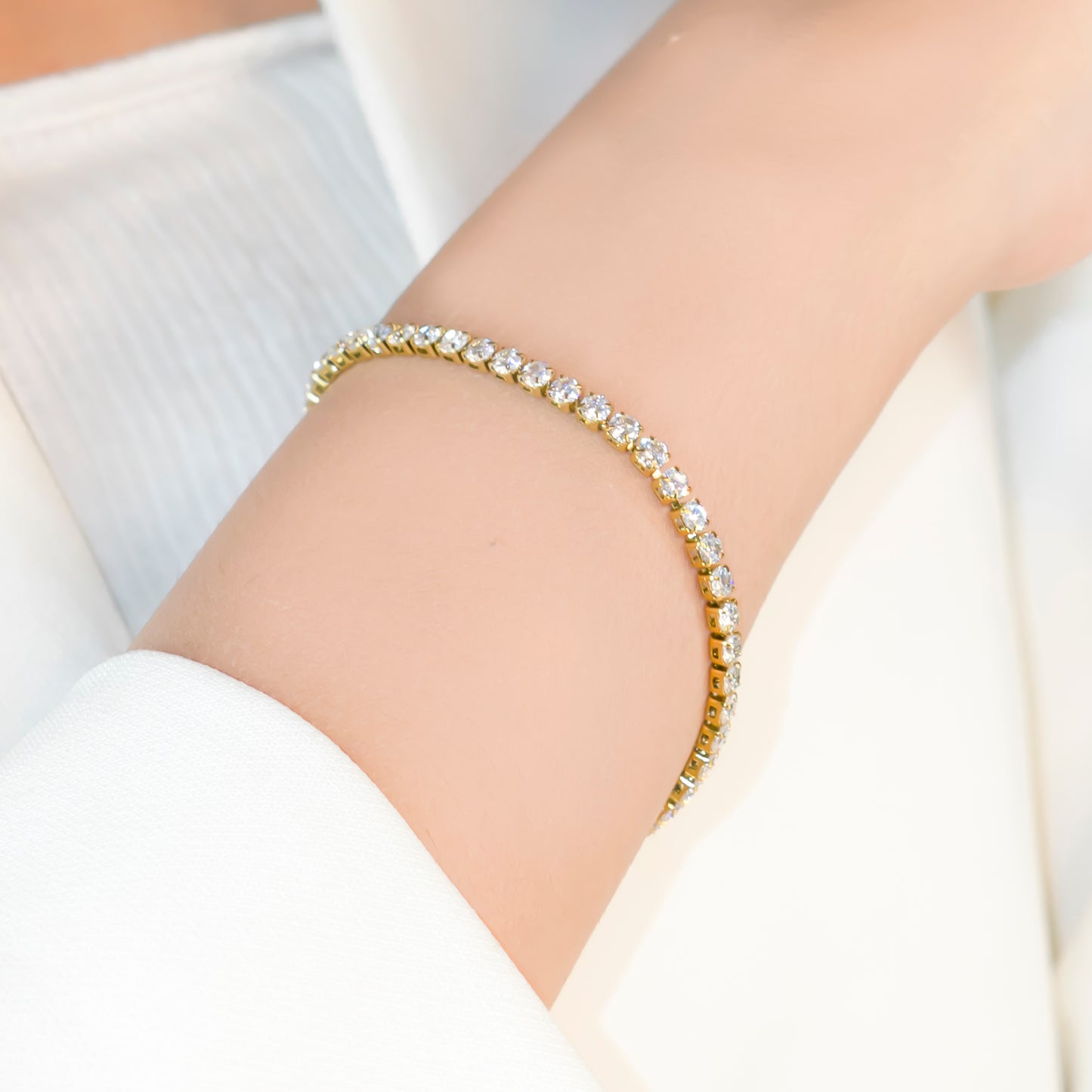 Golden Glimmer Bracelet