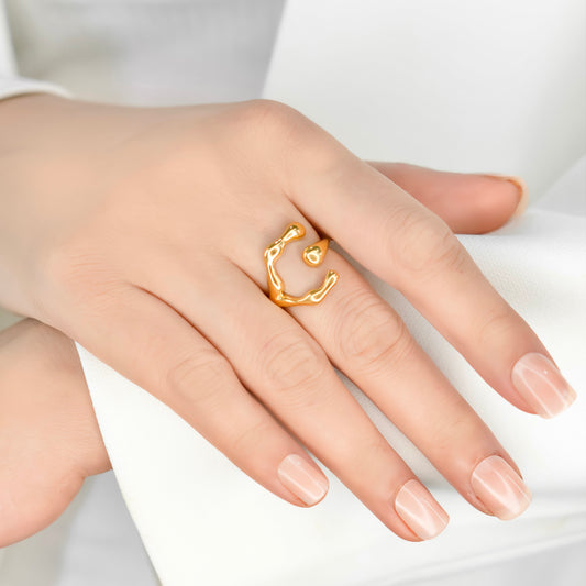 Clover Eternity Ring