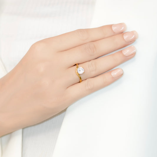Solitaire Twist Ring