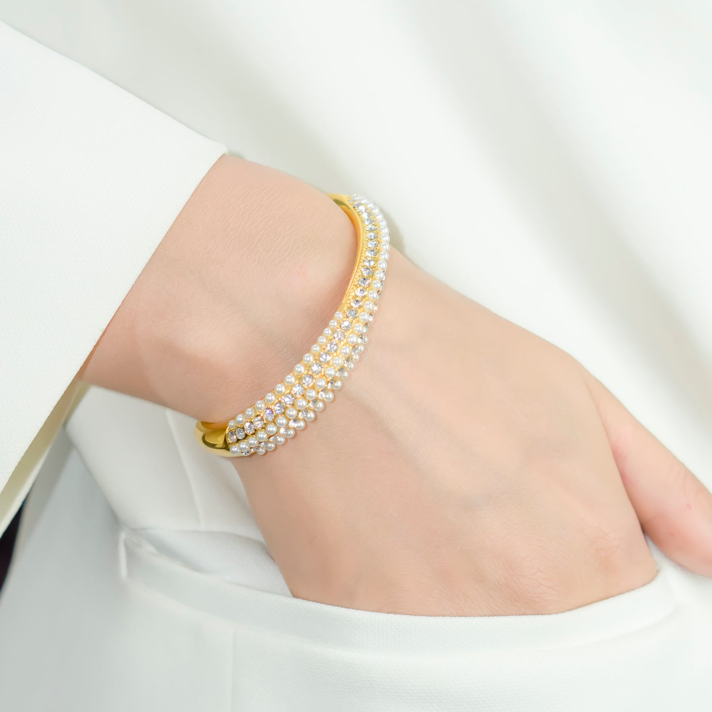 Glow Getter Bracelet_Bracelet