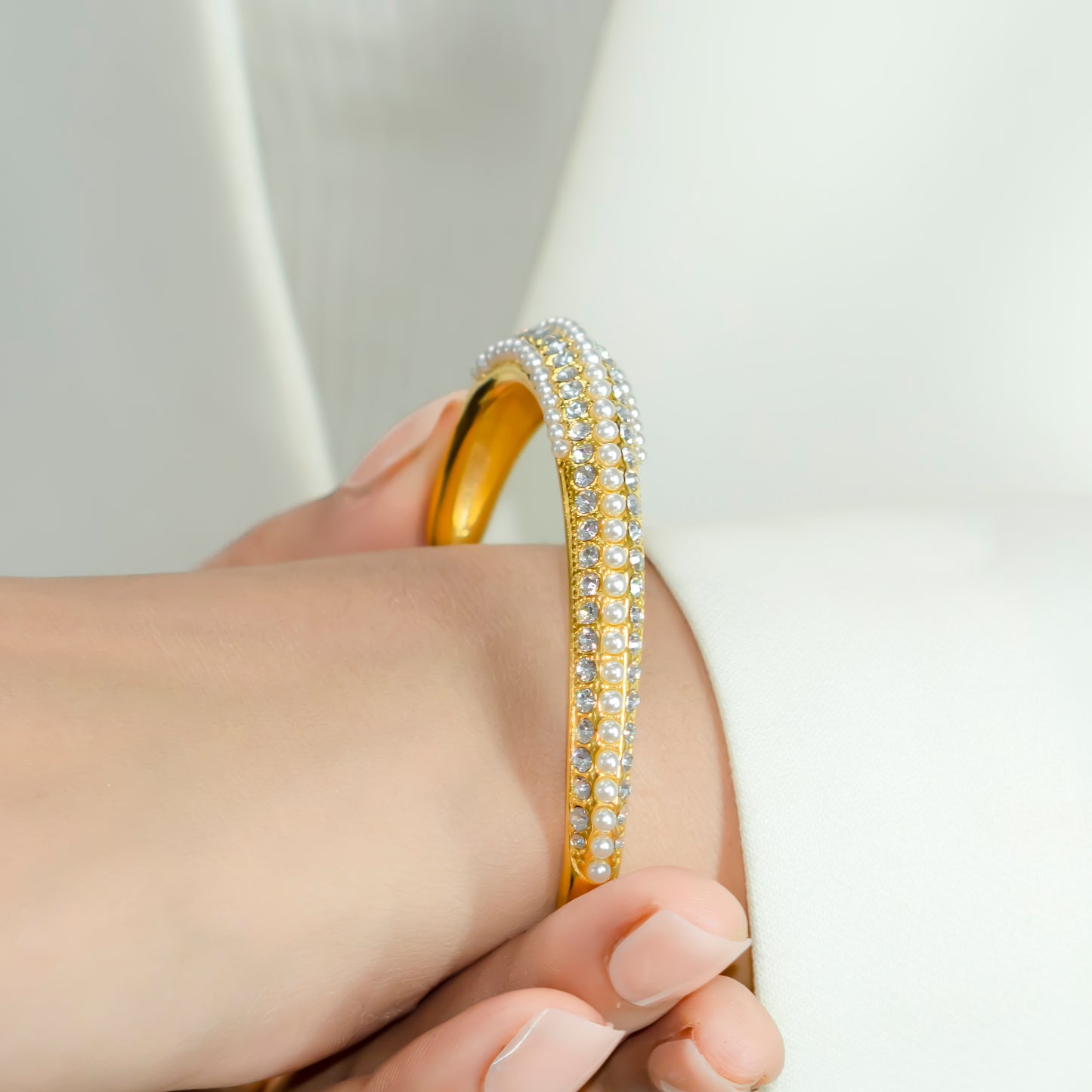 Glow Getter Bracelet_Bracelet