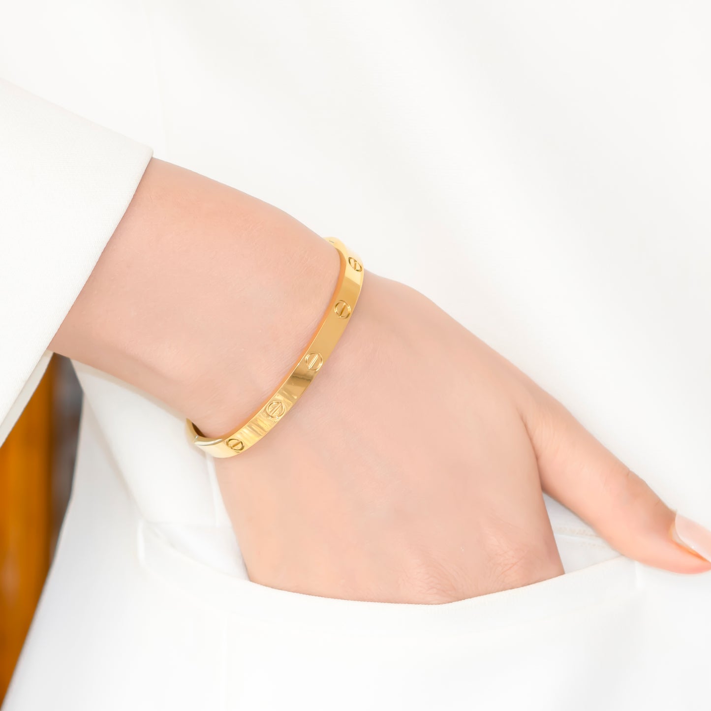 Non studded Cartier Bracelet
