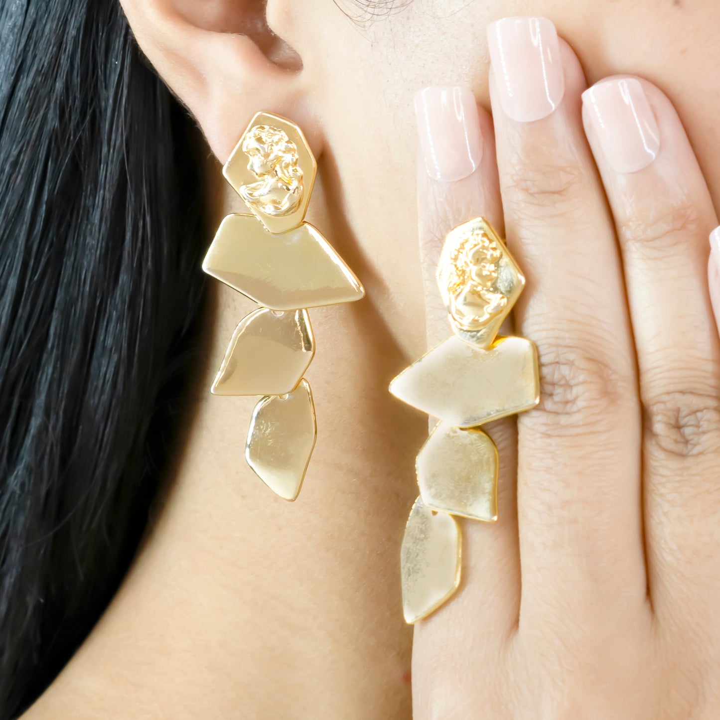 Four layered danglers
