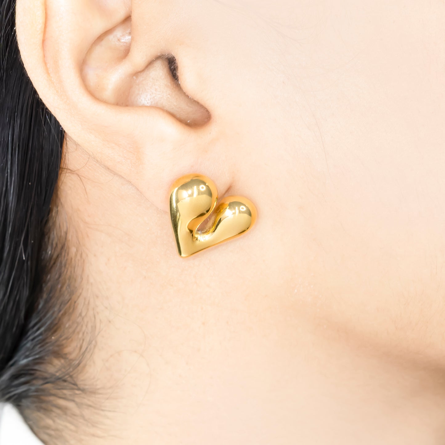 Lover's Heart Studs