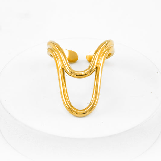 Adjustable Modern Twist Ring